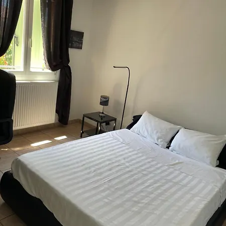 Сasa de vacaciones Maisons De Bellet Niza